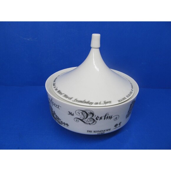 Unterweissbach Mid Century Porcelain 5 1/2" D Covered Bowl 18th Century Scenes - Picture 1 of 16